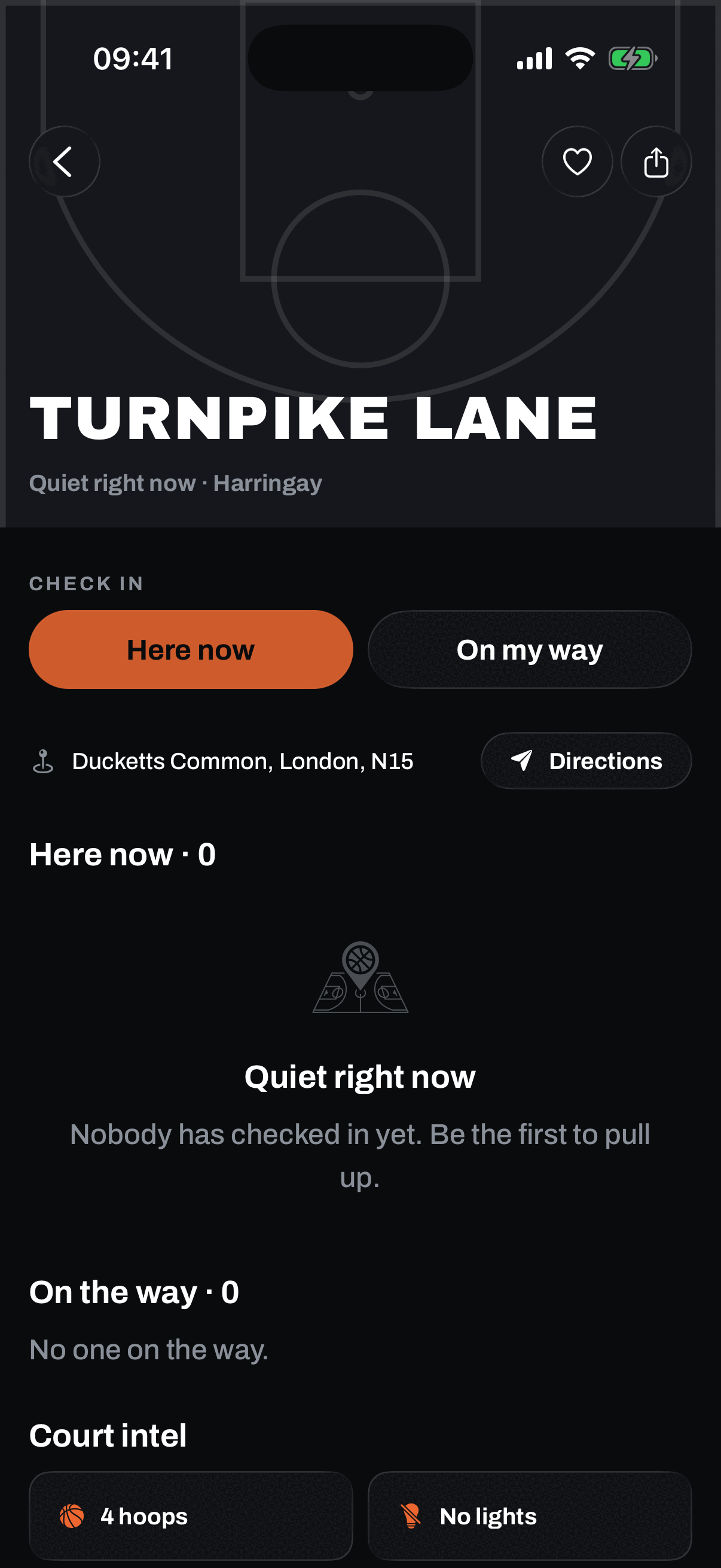The Turnpike Lane court page: held by Hackney Marsh Ballers on a three game streak, eight here now and five on the way, the Here now and On my way check-in buttons, and the hoopers who are there listed with their positions.